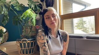 Addoxgrey Climaxes With Her Favorite Dildo